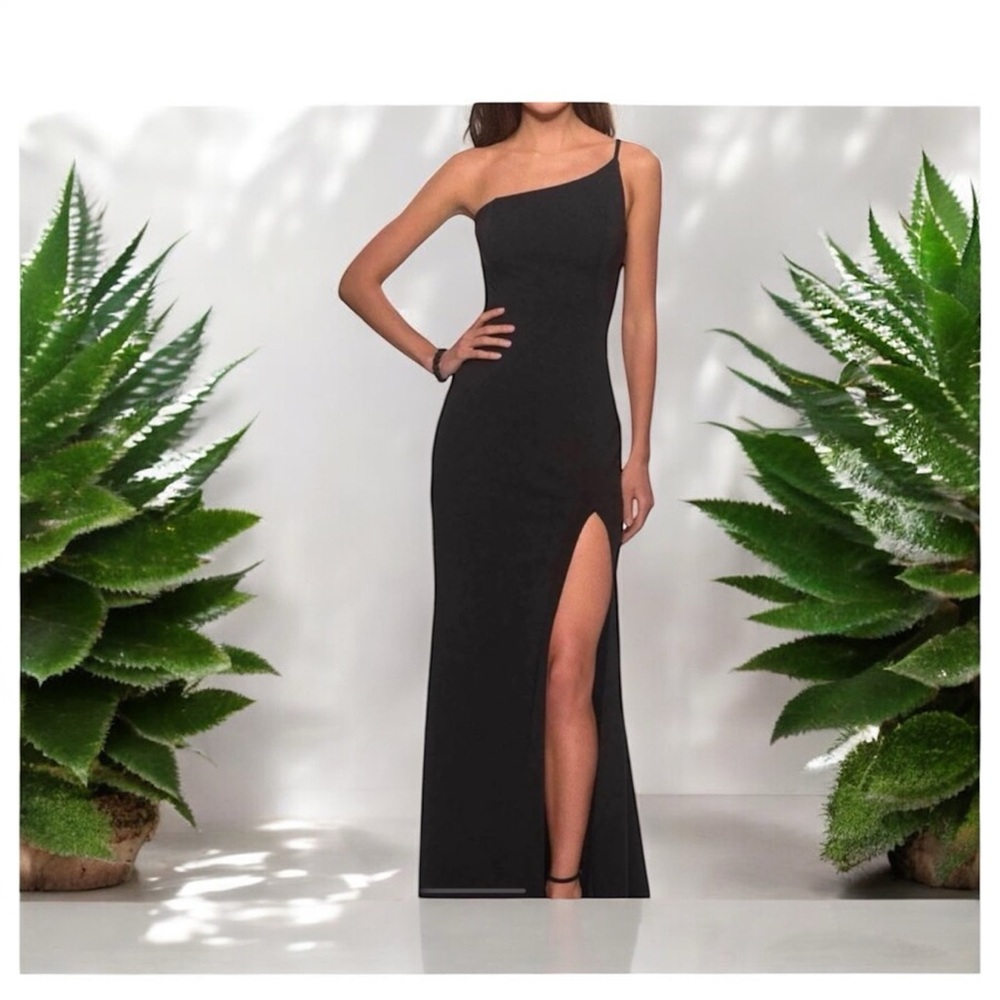 La Femme One Shoulder Fitted Jersey Gown SZ 10 with High Slit  NWT - Picture 5 of 8